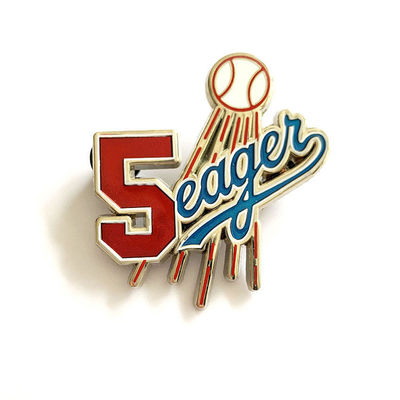 comprar Pinos y insignias personalizadas con diseño personalizado de esmalte duro y acabado de oro online manufacture