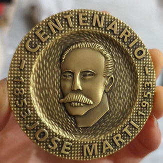 comprar Monedas de desafío de esmalte suave personalizadas con revestimiento de bronce antiguo y diseño de doble cara online manufacture