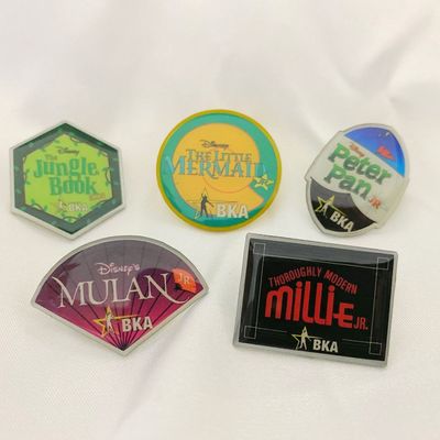 comprar Pins de solapa personalizados OEM, insignia de metal de acero inoxidable con impresión offset y logotipo personalizado online manufacture