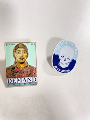 comprar Pin de lapila personalizado con espesor de 1,5 mm y tamaño de 35 mm Hecho en 5-7 días hábiles online manufacture