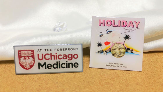 comprar Custom Lapel Pin and Metal Badge with 2D/3D Design Epoxy Coating and Zinc Alloy Material online manufacture