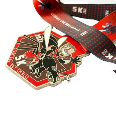 Medallas y trofeos con logotipo personalizado Medalla de lucha libre de oro y plata antigua