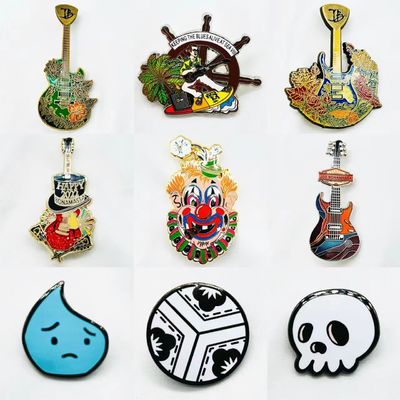 1.25 pulgadas de venta caliente tijeras de oro de antigüedad insignia de metal fundido pin personalizado solapa insignia de regalo de negocios