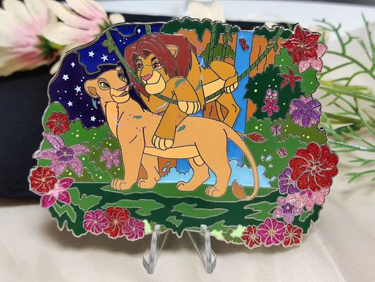 Un buen precio. Pinos de lápices metálicos personalizados para organizaciones y eventos en línea