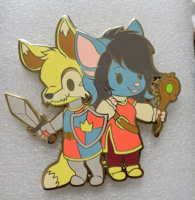 Un buen precio. Pins de solapa personalizados con esmalte suave y logotipo personalizado en 1,5 mm de grosor para branding y regalos en línea