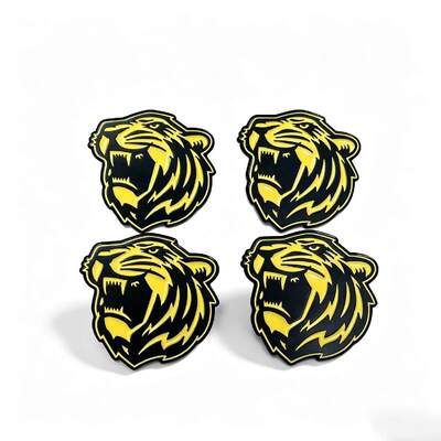 Pinos de rebanada de esmalte de aleación de hierro y zinc personalizados con diseño 2D / 3D y personalización completa