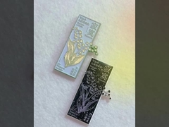 Pin de esmalte personalizado sin brillo mínimo Broche Anime Hard Enamel Pin Soft Lapel Badge