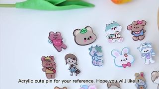 Broche de anime personalizado - Insignia de pin acrílico de dibujos animados japoneses lindos, accesorios y decoración para niñas de alta calidad