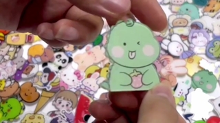 Lindos broches de acrílico para bolsos, sudaderas y sombreros - Regalo Kawaii para niñas